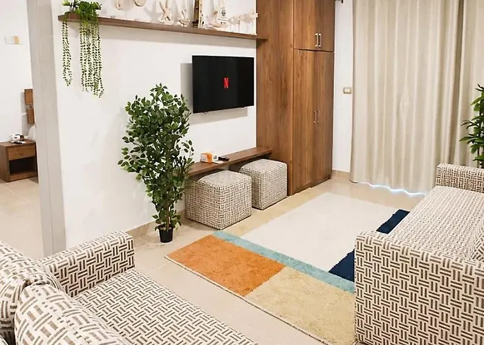 Edelma Sahl Hasheesh - Modern 1br With Rooftop Pool King Bed & Fast Wifi *