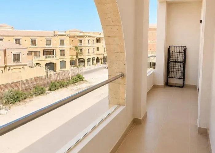 Edelma Sahl Hasheesh - Modern 1br With Rooftop Pool King Bed & Fast Wifi